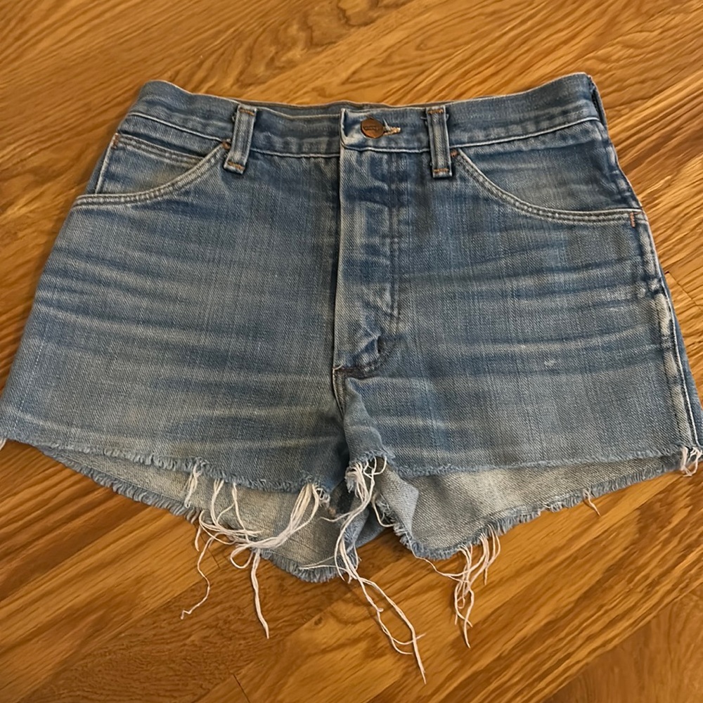 Vintage wrangler cut off shorts 27 inch waist